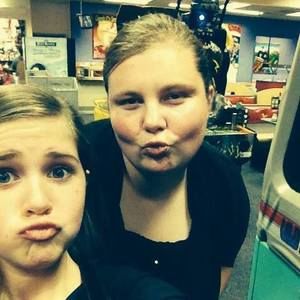 Meet your Posher, Alexis